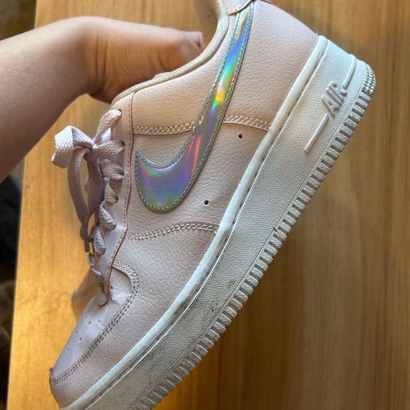 Nike Air Force 1 One Womens Size 7.5 Shoes Sneakers Pink Silver CJ1646-600 - Picture 3 of 6